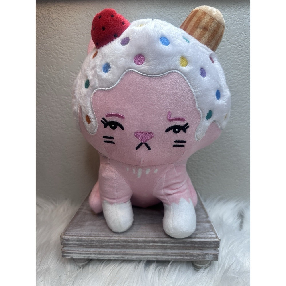 $29 🌙 Moriah Elizabeth Shelly Cat Plush Ice Cream Pink Strawberry 11 Inch